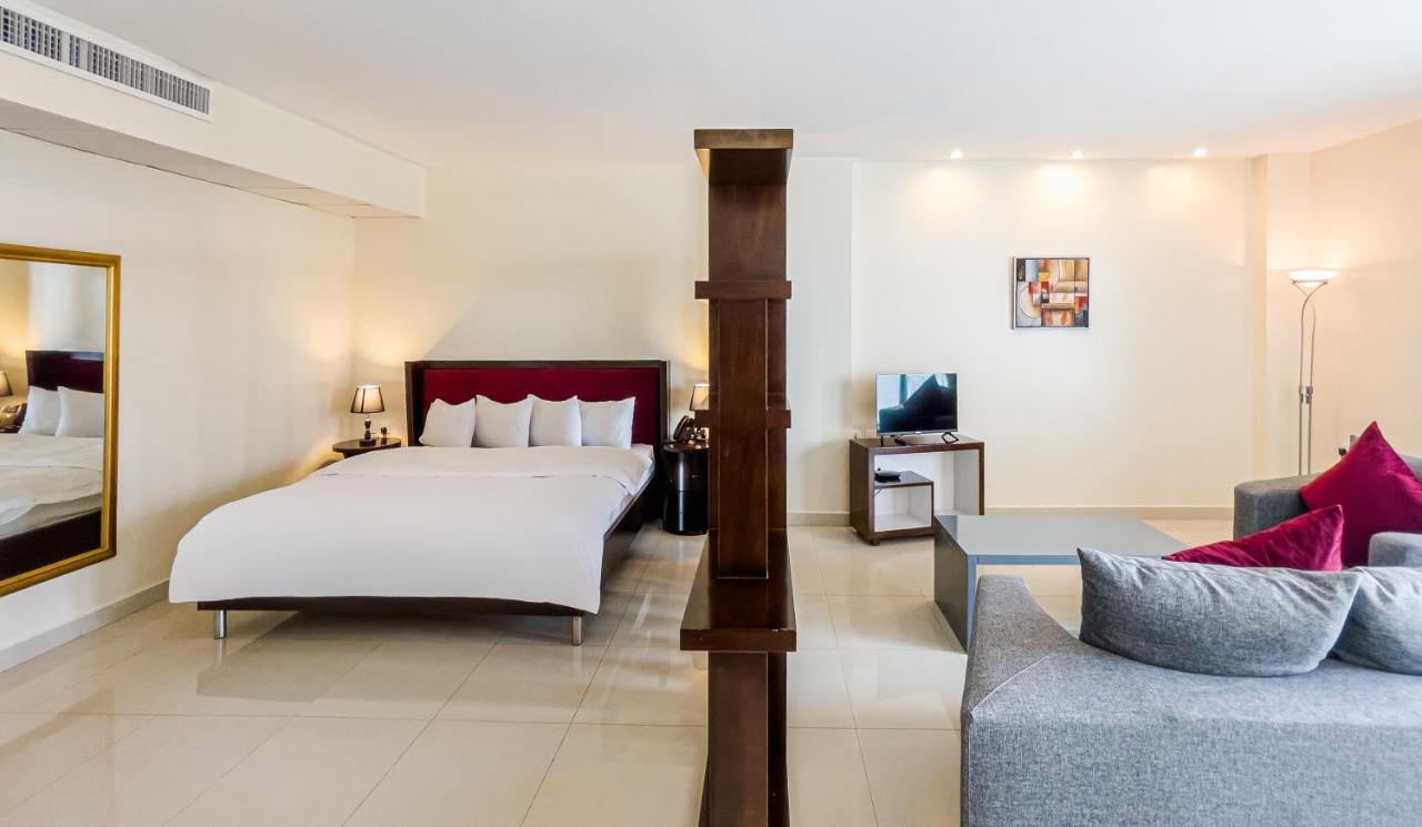 Black Diamond Hotel Lagos Exterior photo